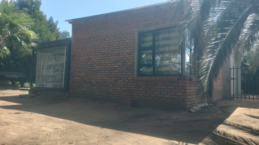 4 Bedroom Property for Sale in Noordhoek Free State